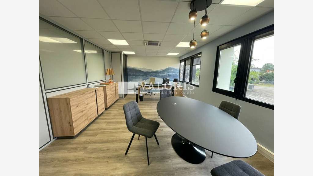 Bureaux 112m² à louer à Francheville 