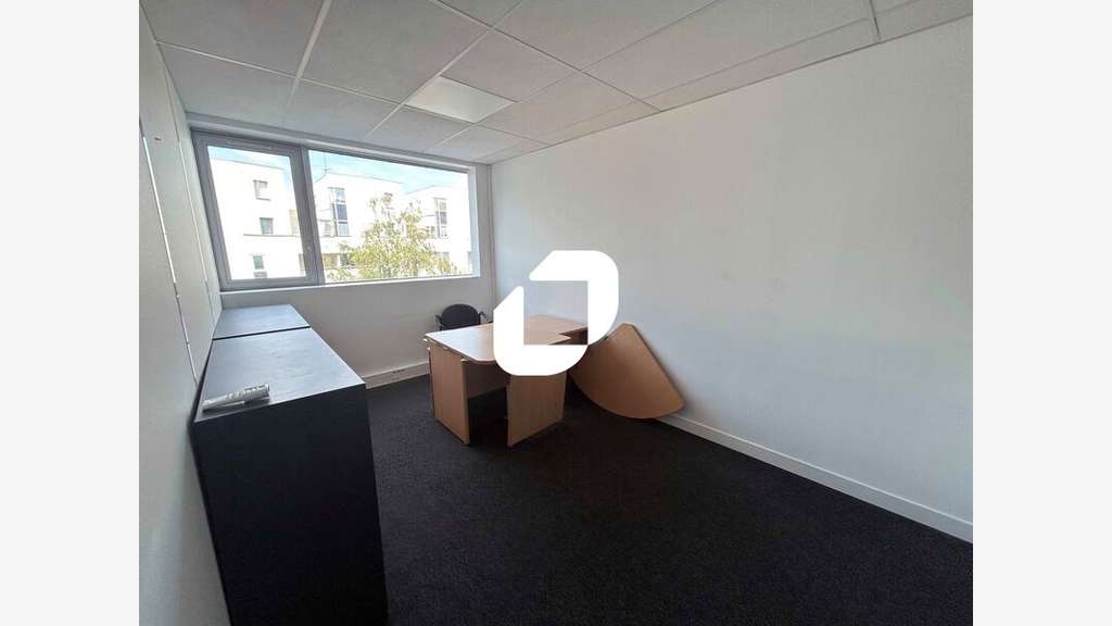 A louer Bureaux 116m² Franconville
