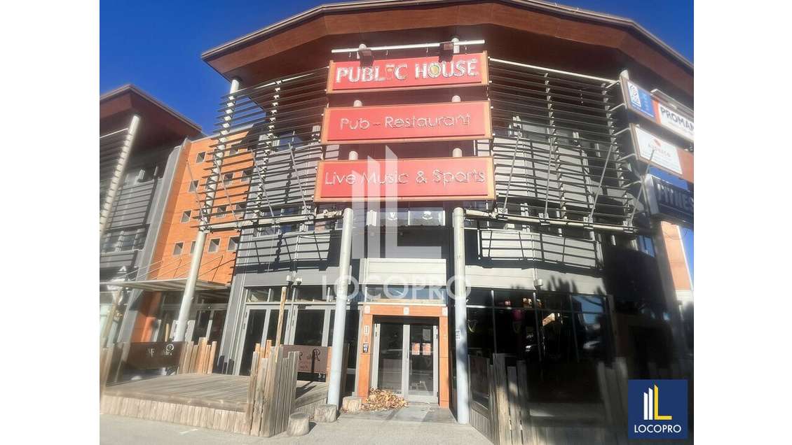 Location bureaux de 434m² Fréjus empl dynamique