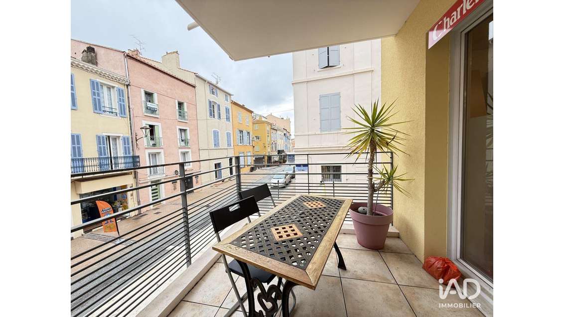 A louer bureau 150m² à Fréjus centre