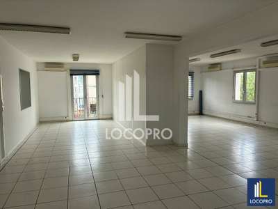 A louer bureaux  135m² R+1 zone commerciale Fréjus