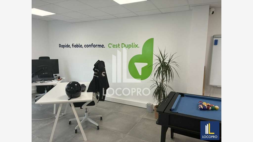 A louer bureaux neufs 135m² imp Cistudes à Fréjus