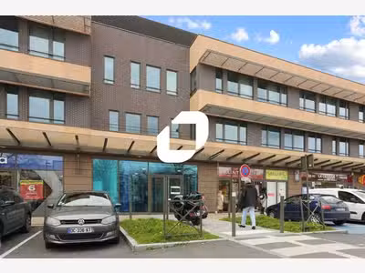 A louer Bureaux 2984m² Fresnes