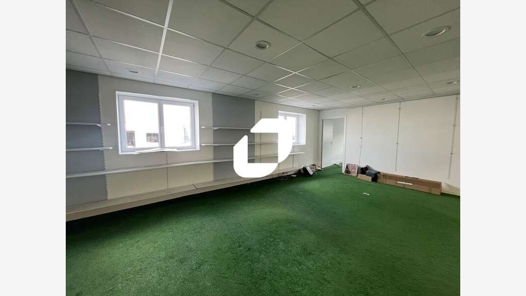A louer Bureaux 166m² Fretin
