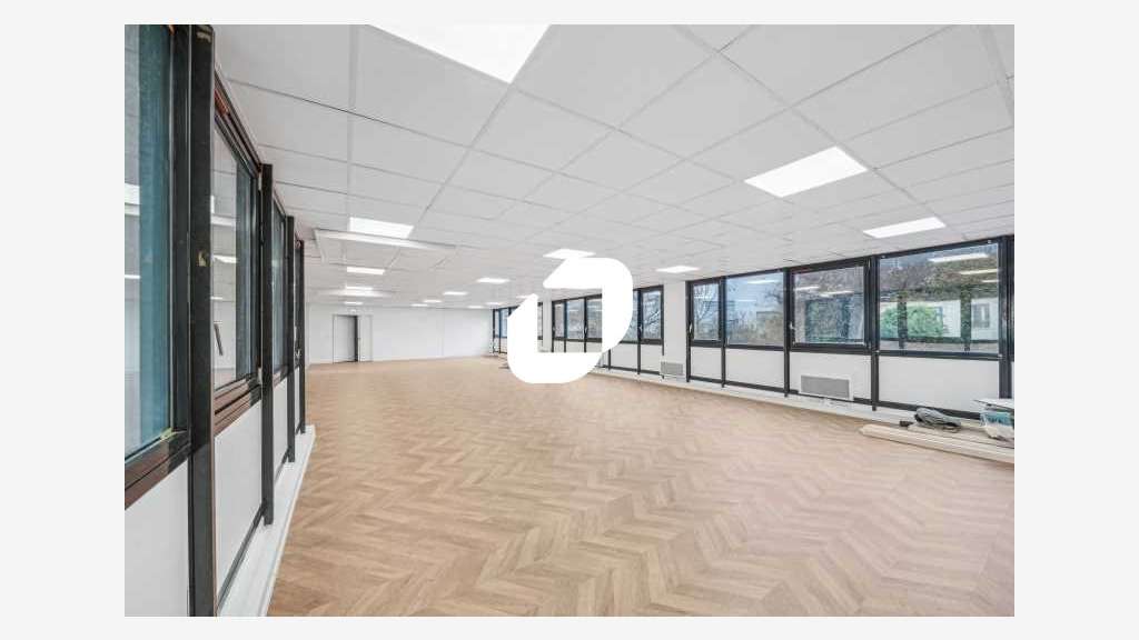 A louer Bureaux 190m² Garches