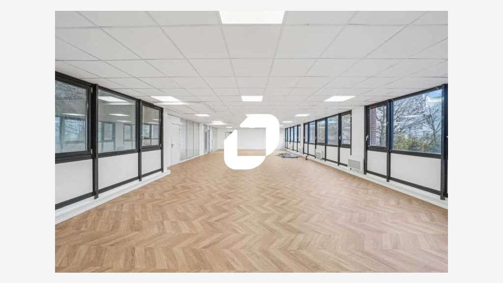 A louer Bureaux 190m² Garches