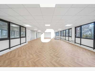 A louer Bureaux 190m² Garches