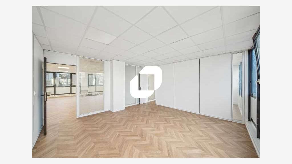 A louer Bureaux 190m² Garches