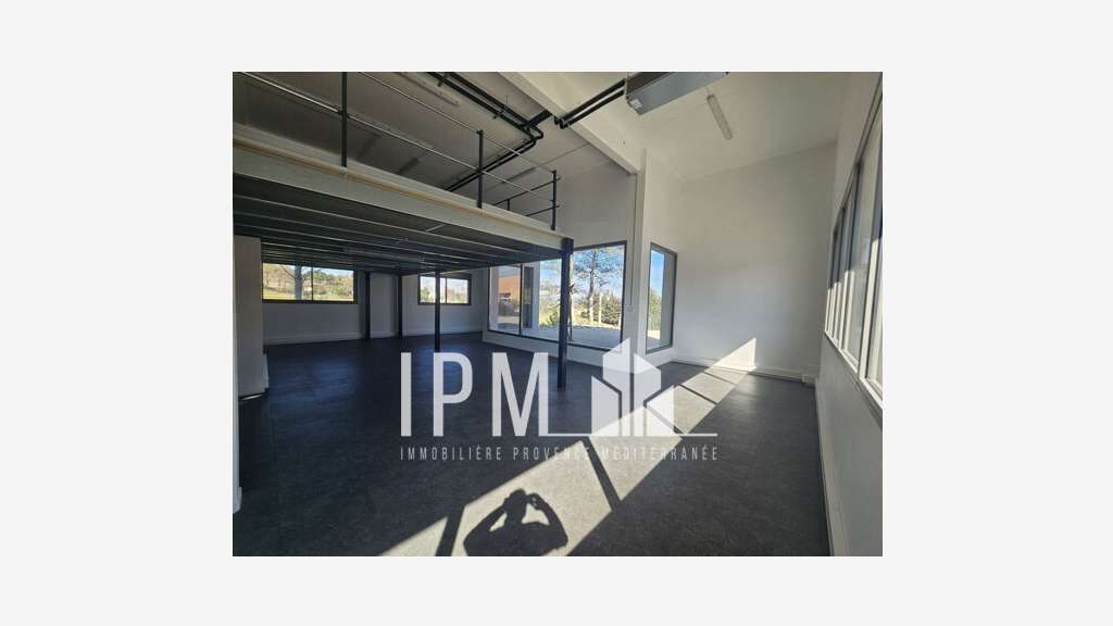 A louer bureaux 215m² Puits Yvon Morandat Gardanne