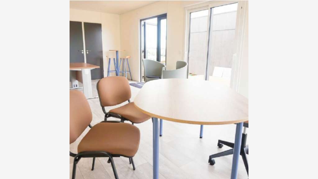 À louer bureaux 60m² à Gellainville- Eu