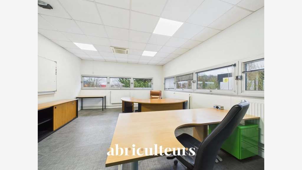 Location de Bureau à 1h de Paris à proximité de Ch