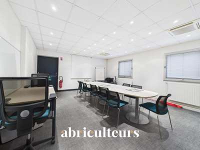 Location de Bureau à 1h de Paris à proximité de Ch