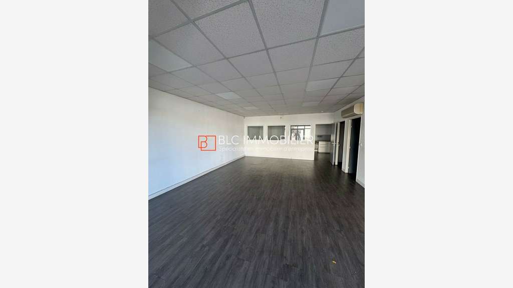 A louer bureaux 90m² empl dynamique à Gémenos
