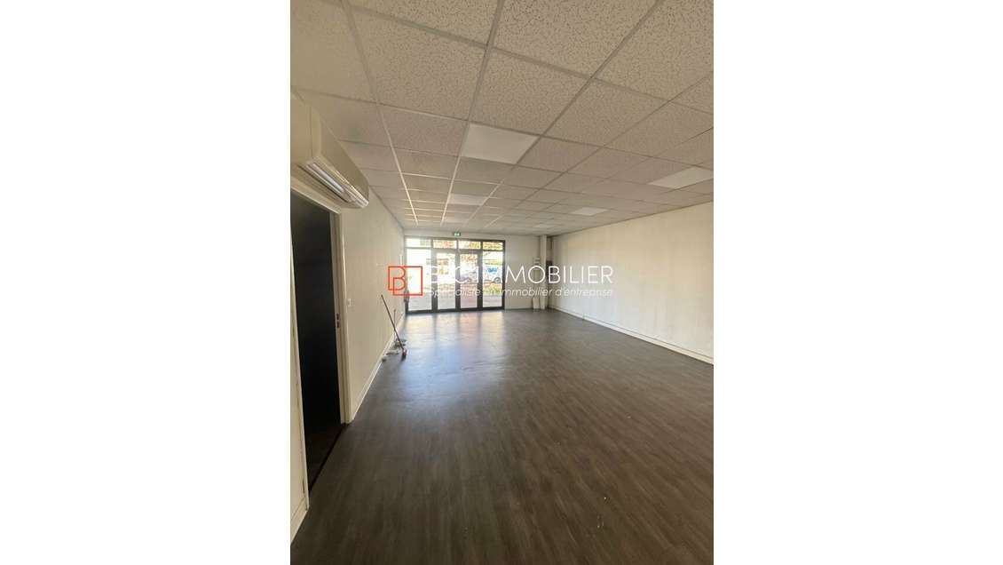 A louer bureaux 90m² empl dynamique à Gémenos