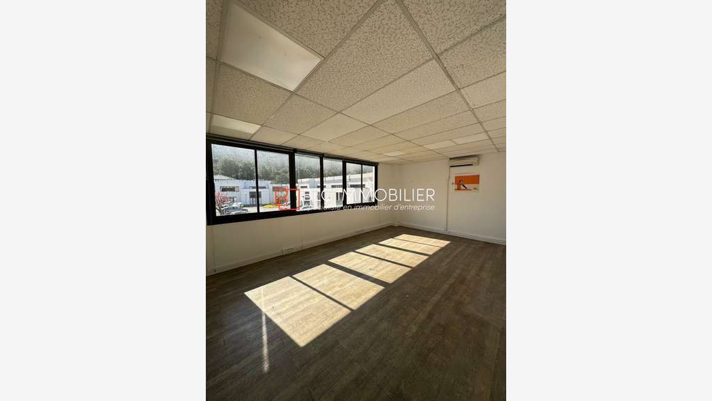 A louer bureaux 425m² parc tertiaire Gémenos
