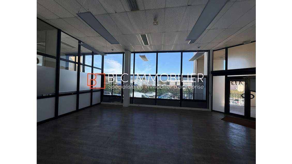 A louer bureaux 425m² parc tertiaire Gémenos