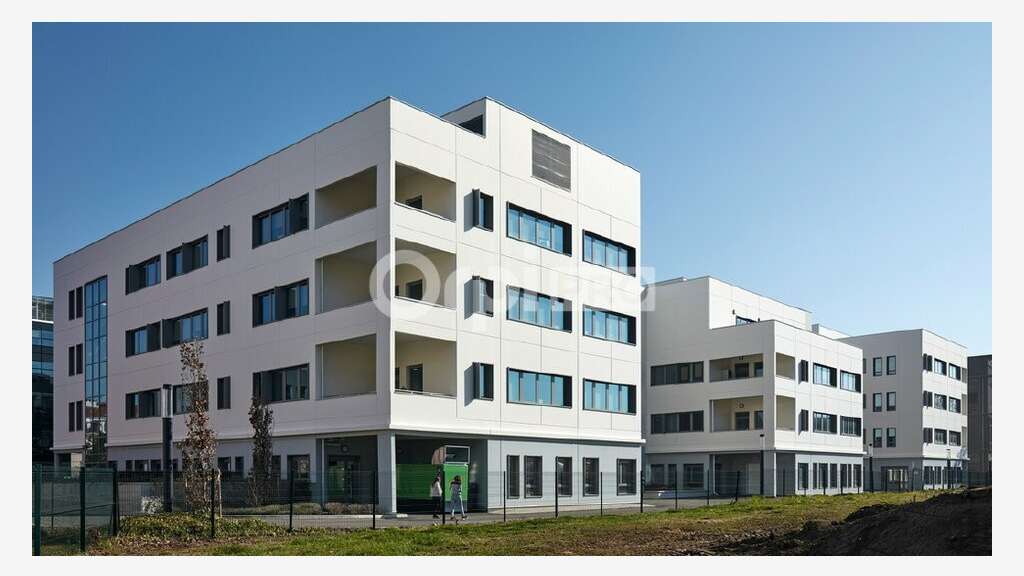 Bureaux 308 m² et 340 m² à louer à Genas