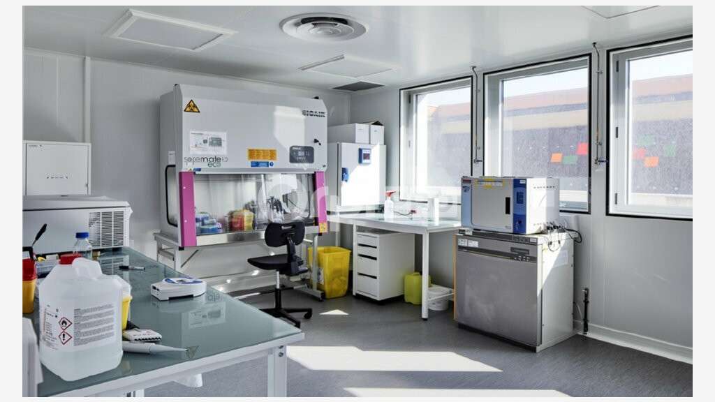 Bureaux 308 m² et 340 m² à louer à Genas