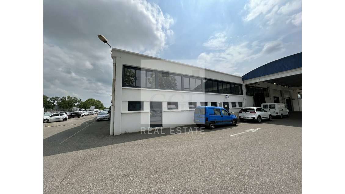 Bureaux bon état à partir de 80m² à louer à Genay 