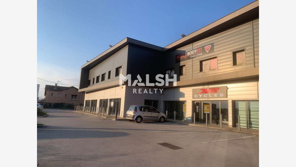 Bureaux à louer 180m² sur axe très passant à Genay