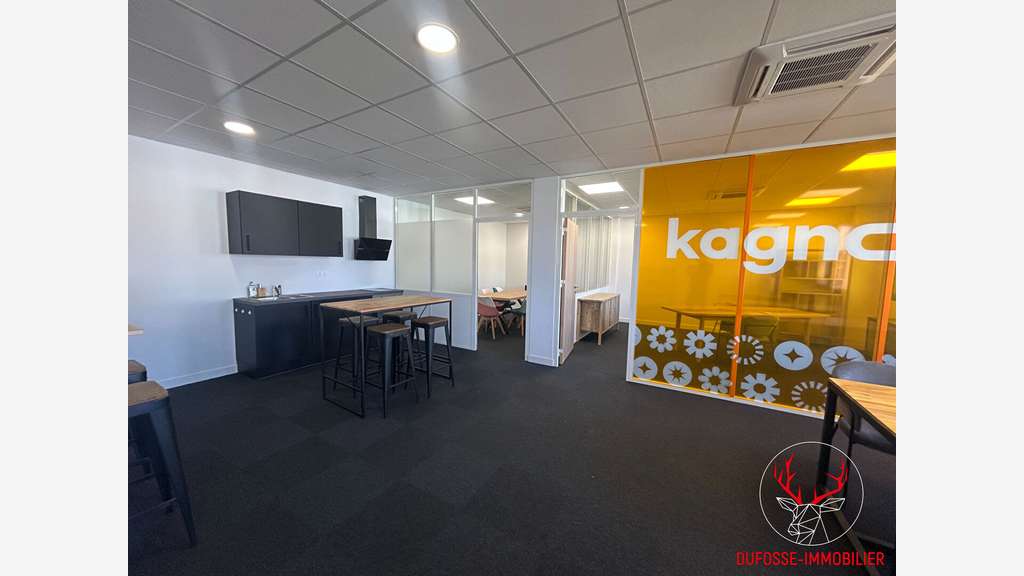 A louer bureaux 114m² R+1 Genay Actipark 