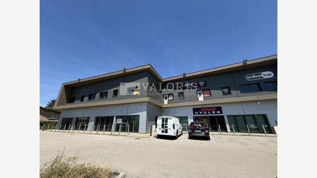 Bureaux à louer route de Trévoux à Genay