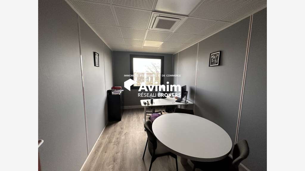 A louer plateau de bureaux 250m² à Gennevilliers