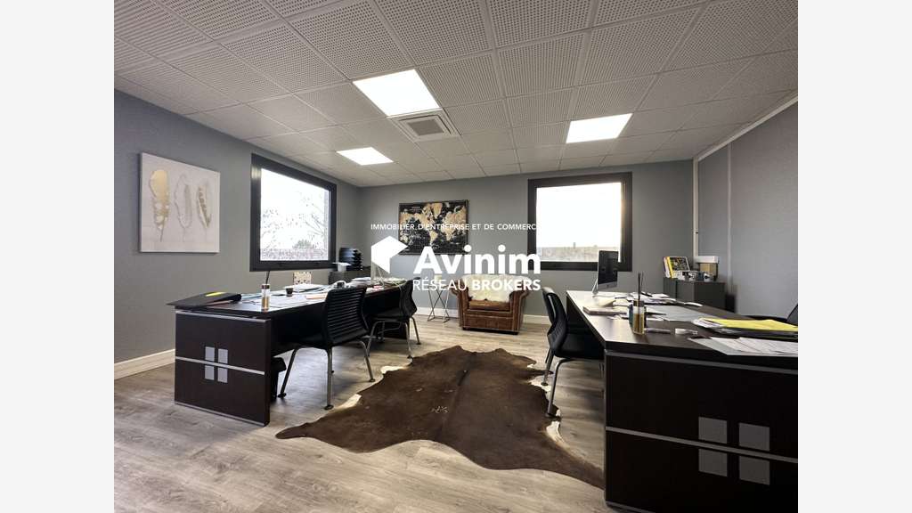 A louer plateau de bureaux 250m² à Gennevilliers
