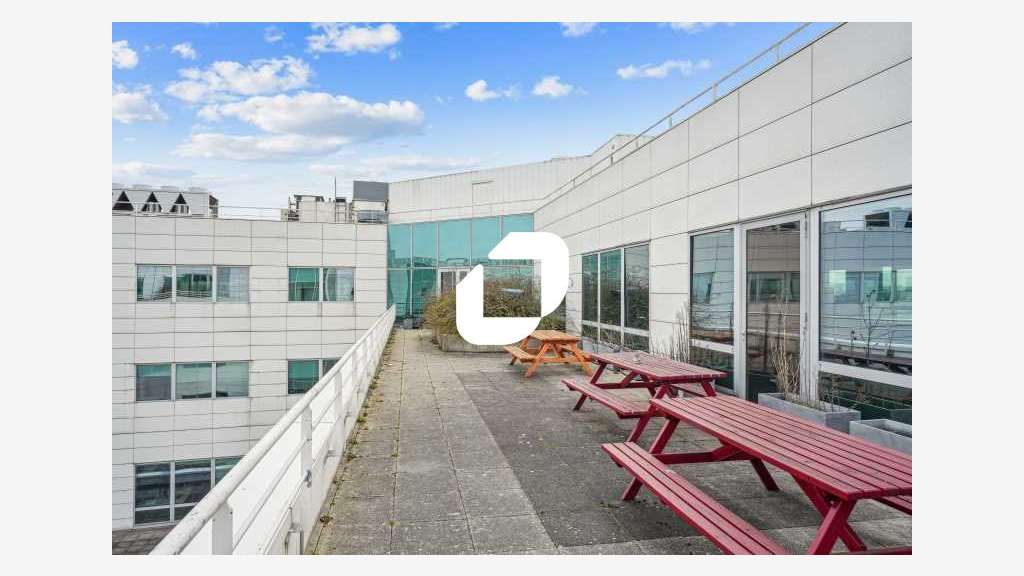 A louer Bureaux 379m² Gennevilliers