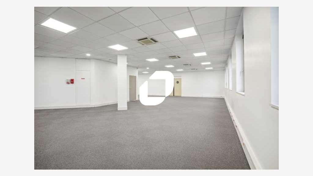 A louer Bureaux 137m² Gennevilliers
