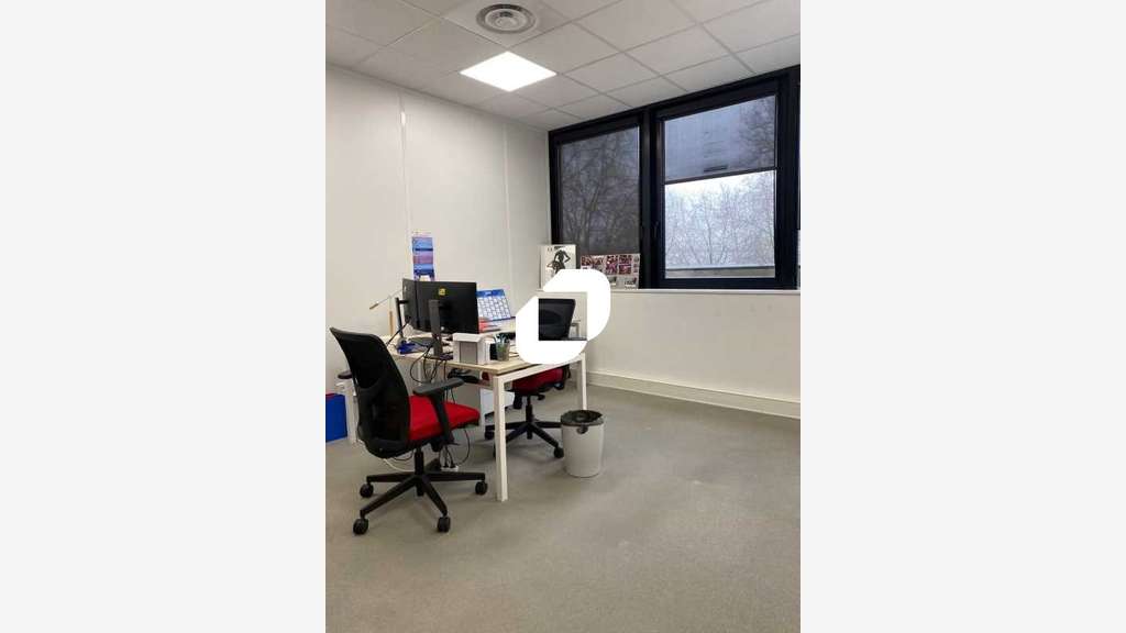 A louer Bureaux 411m² Gennevilliers