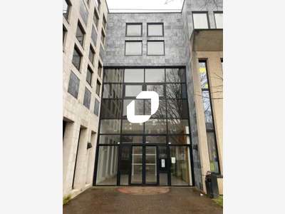 A louer Bureaux 411m² Gennevilliers