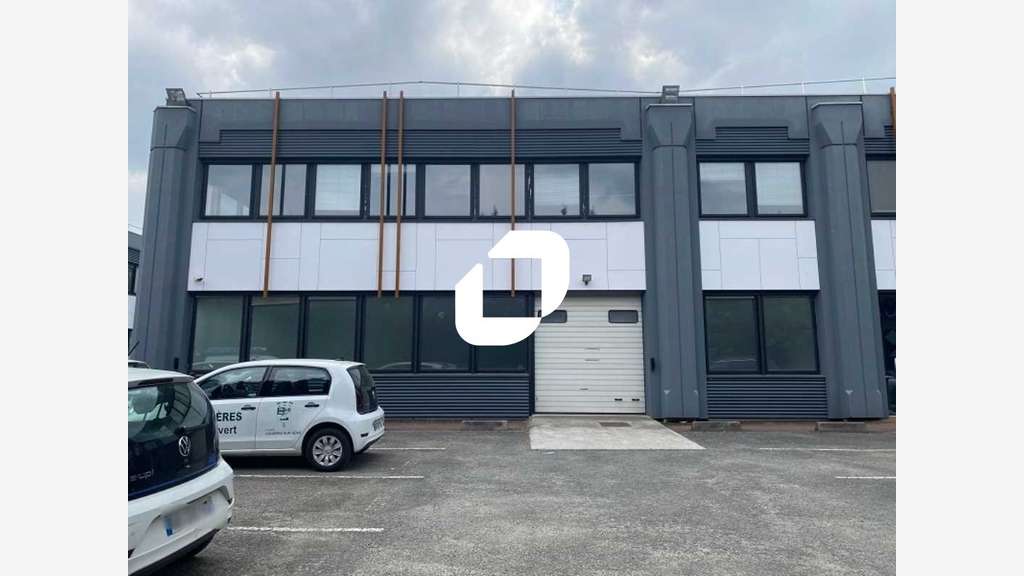 A louer Bureaux 1021m² Gennevilliers