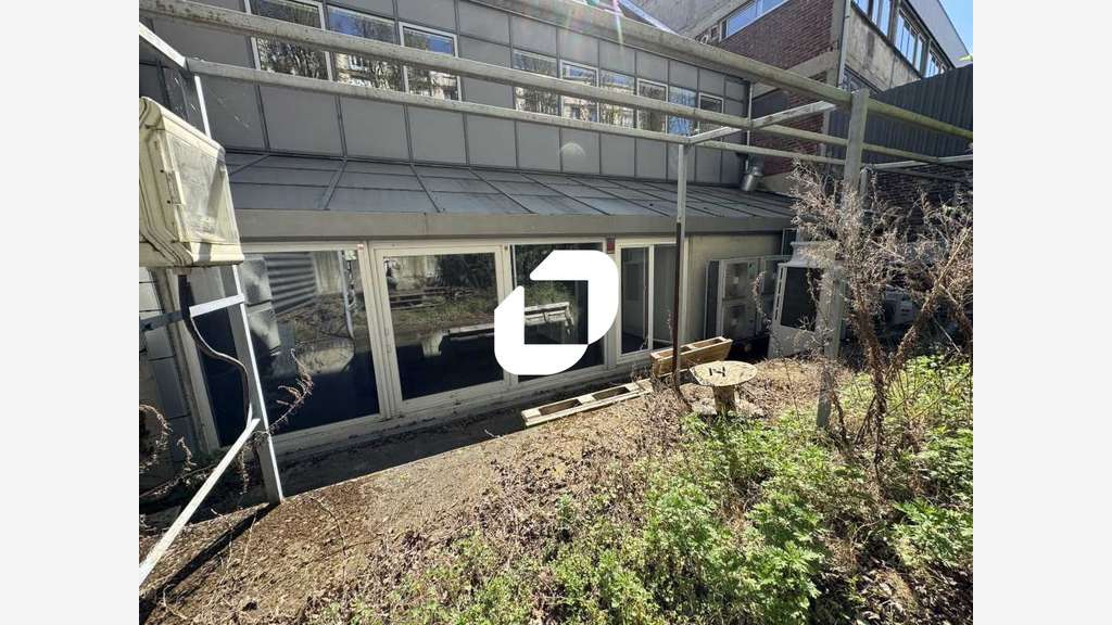 A louer Bureaux 281m² Gentilly