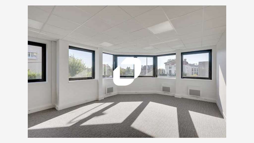 A louer Bureaux 1161m² Gentilly