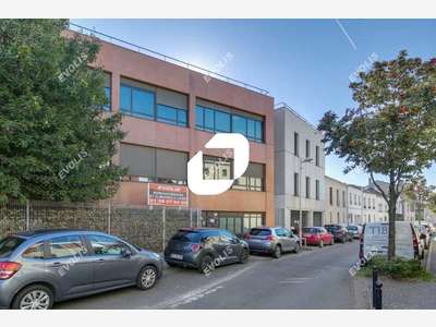 A louer Bureaux 1251m² Gentilly