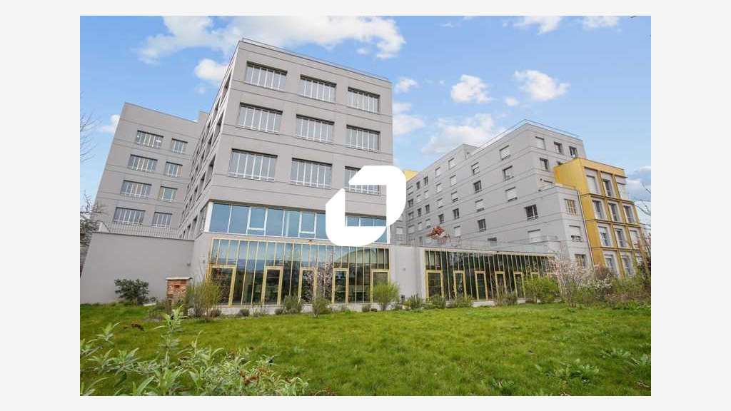 A louer Bureaux 3290m² Gentilly