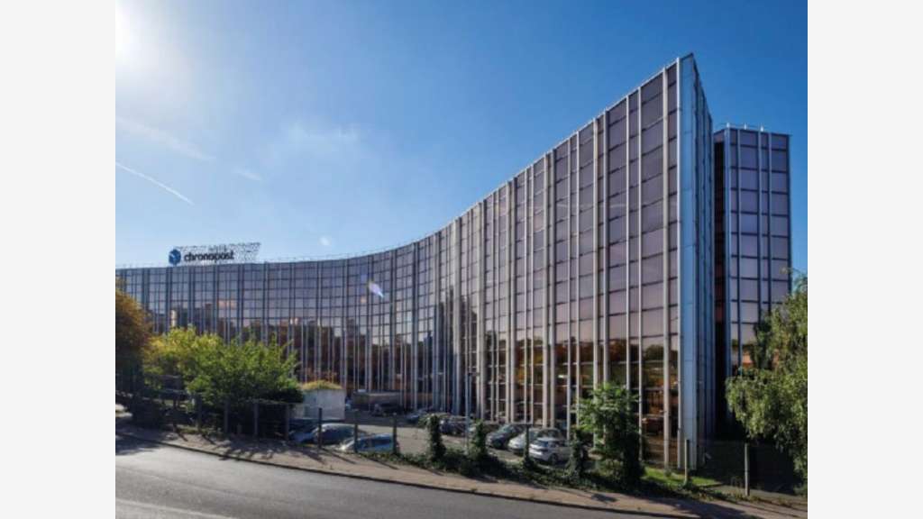 À louer bureaux entre 1 769 et 1 821m² à Gentilly 