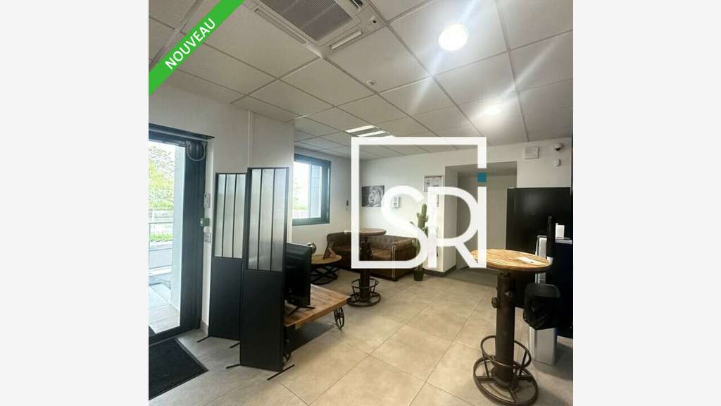Location bureaux de 48m² à Gerzat 63360
