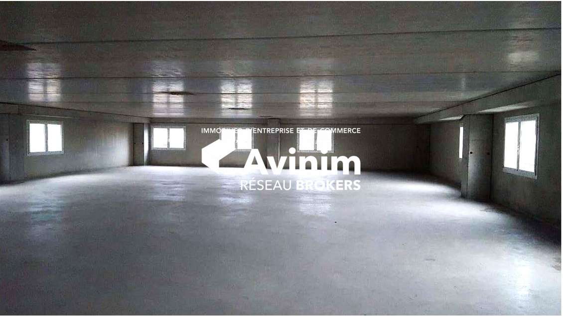 A louer bureaux aménageables R+1 Gilly-sur-Isère