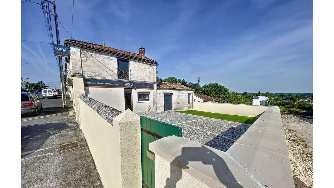 Location bureaux 100m² secteur Gond-Pontouvre