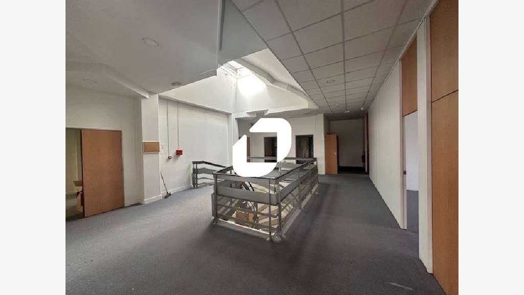 A louer Bureaux 638m² Gonesse