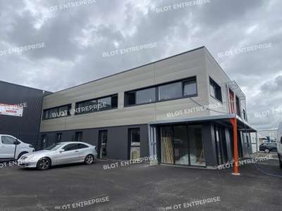A louer bureaux 340m² empl stratégique à Gouesnou