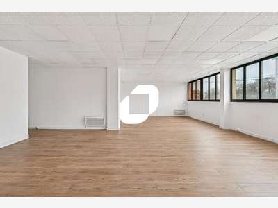 A louer Bureaux 80m² Goussainville