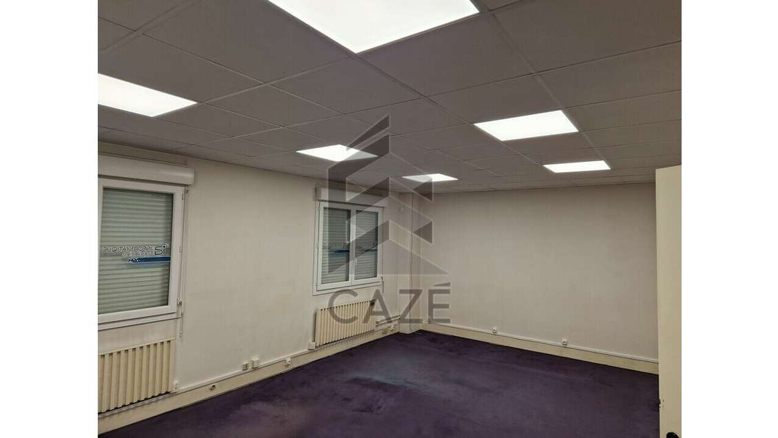 Bureaux 57m² en excellent état à louer à Gradignan