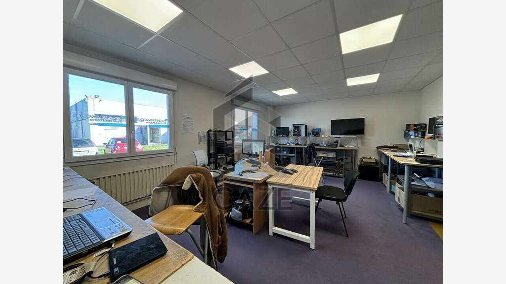 Bureaux 57m² en excellent état à louer à Gradignan