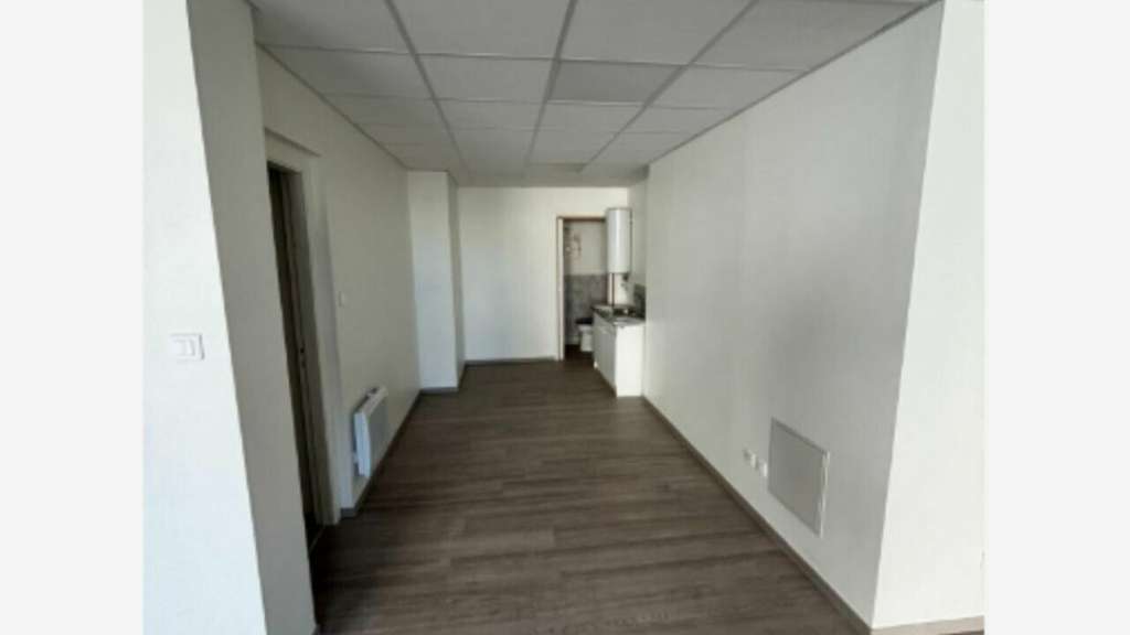 Bureaux 200m² clé en main à louer à Grand-Charmont