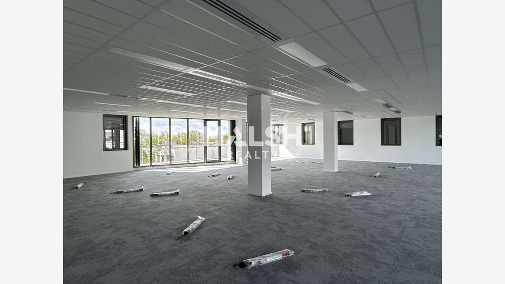 Bureaux à louer 1 986m² divisibles Grand Parilly