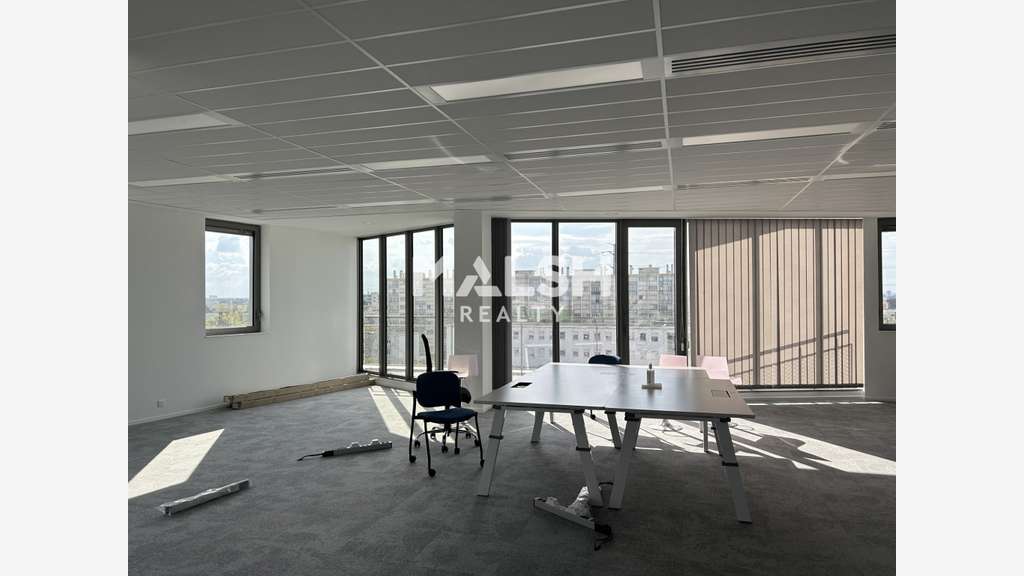 Bureaux à louer 1 986m² divisibles Grand Parilly