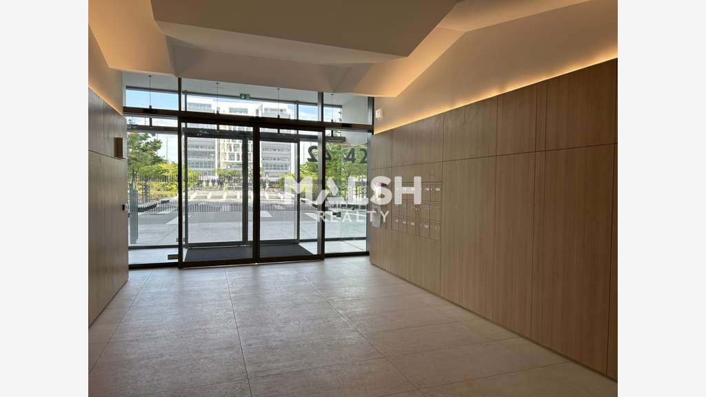Bureaux à louer 1 986m² divisibles Grand Parilly